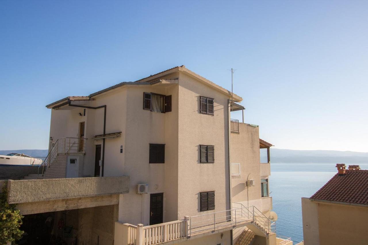 Leonarda Lägenhet Omiš Exteriör bild
